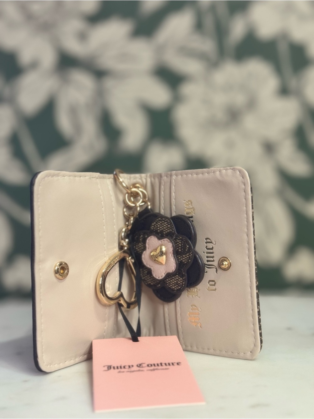 Juicy Couture Monogram Card Holder with Flower Charm - Brown & Pink NWT - Picture 4 of 4